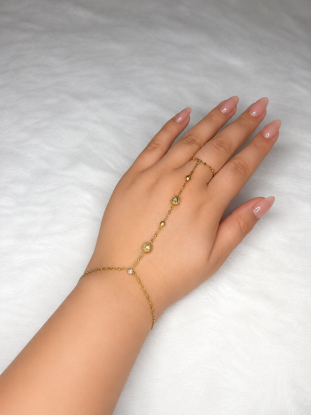 Le bracelet de main Marquise