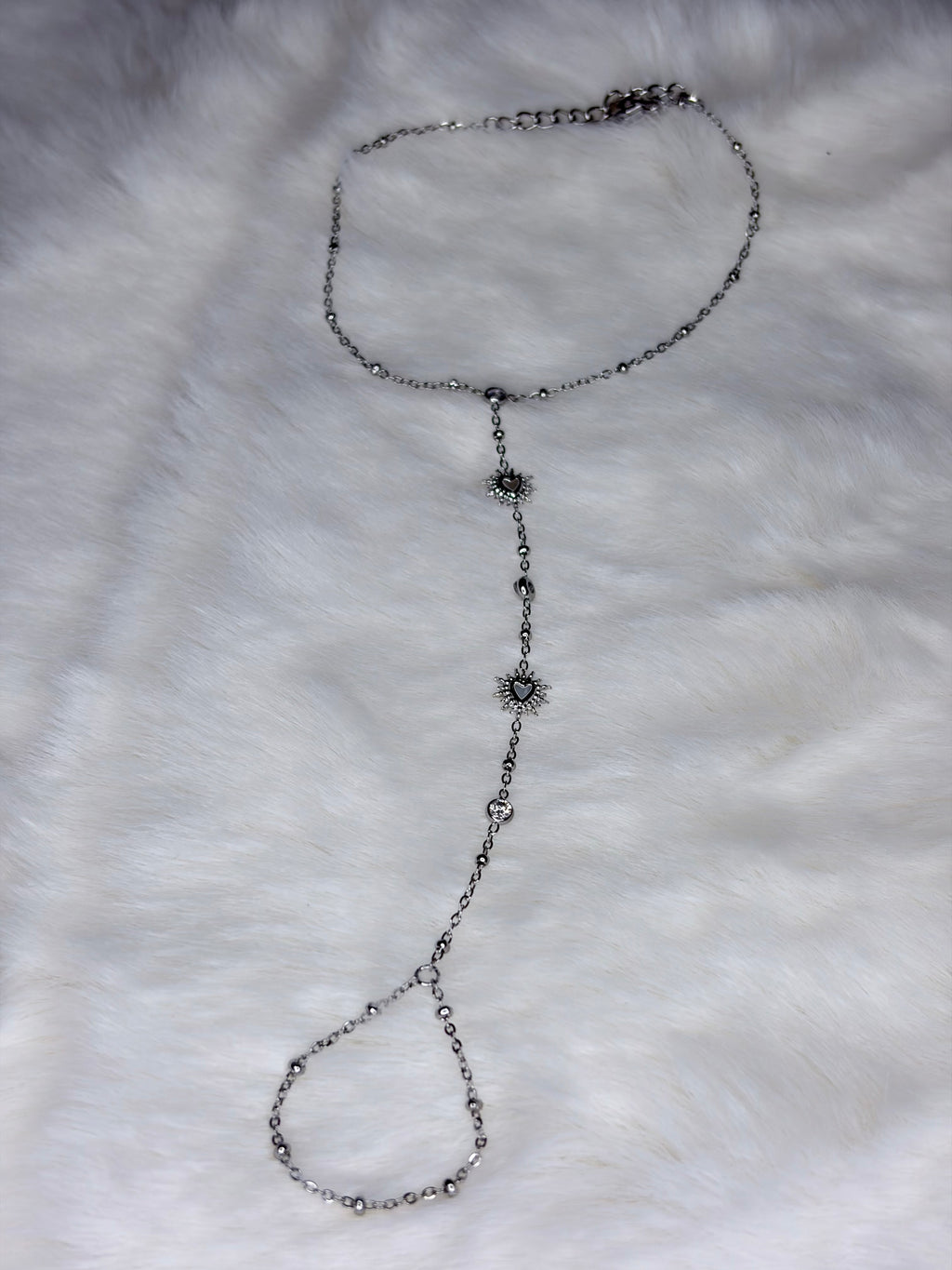 Le bracelet de main Marquise
